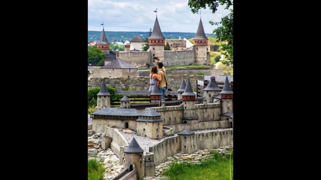Бажане Місце Appartement Kamjanets-Podilsky Buitenkant foto