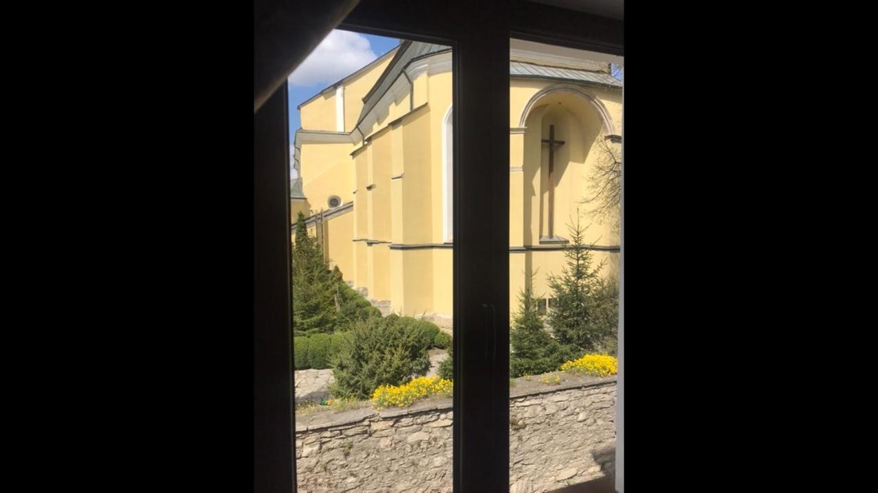 Бажане Місце Appartement Kamjanets-Podilsky Buitenkant foto