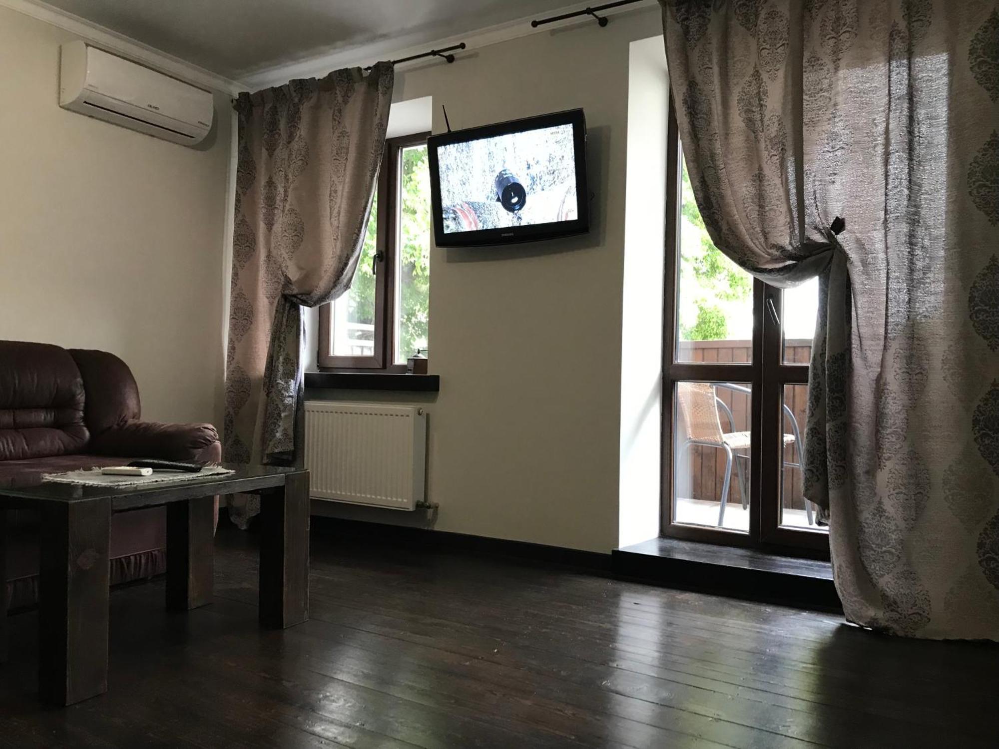 Бажане Місце Appartement Kamjanets-Podilsky Buitenkant foto